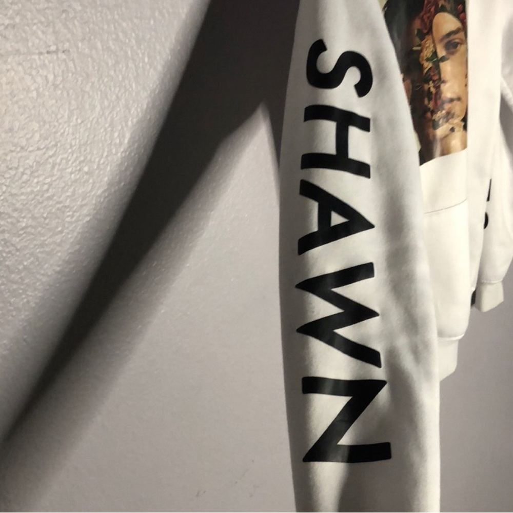 SHAWN MENDAS HOODIE